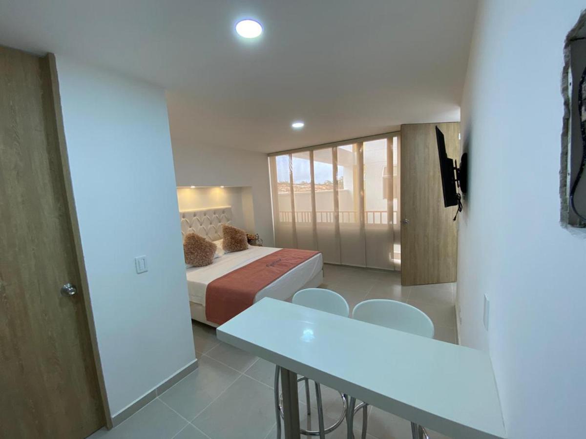 A&A Apartahoteles Malecón Guatapé Eksteriør billede